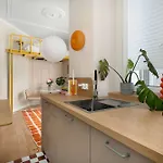 Unique Close To The Center With Balcony By Renters Διαμέρισμα